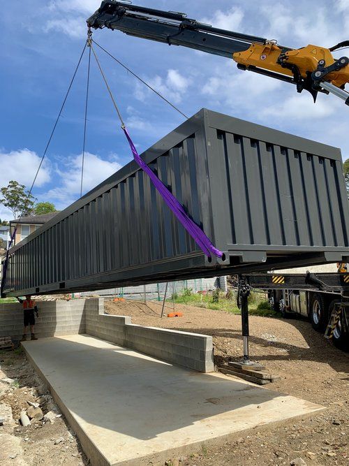 40ft Pool Container