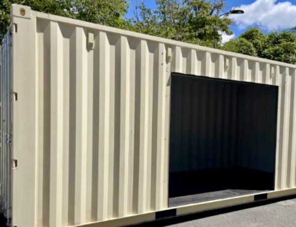 WhatsApp Image 2025-07-10 at 15.32.14 (3) 20ft One Trip Container with Roller door